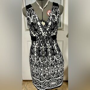 London Times Black and White Floral Maxi Dress